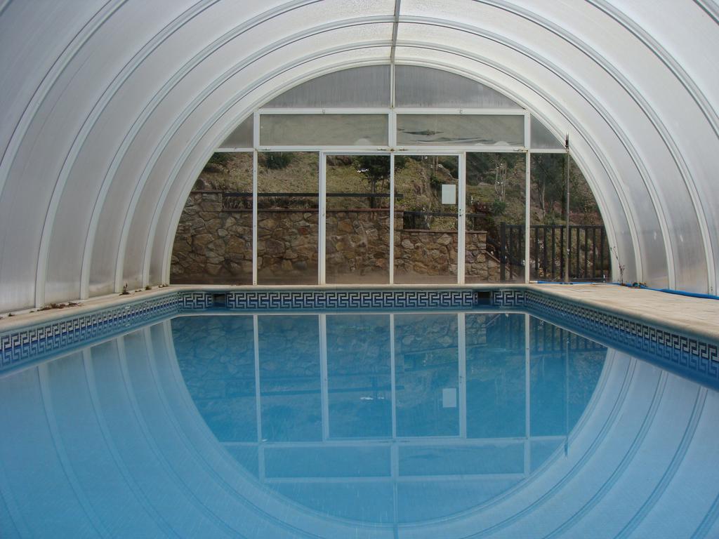 Hostal Les Fonts Castellar De N'Hug Exterior foto